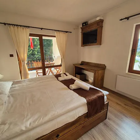 самостоятелна къща планински перли, дом 1 на 5 мин от лифт стойките, пампорово Ваканционна къща Стойките