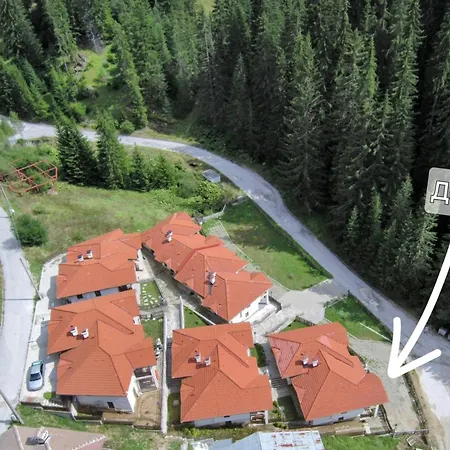 Vakantiehuis самостоятелна къща планински перли, дом 1 на 5 мин от лифт стойките, пампорово